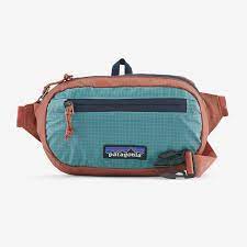 Ultralight Patagonia Black Hole Mini Hip Pack - Image 2