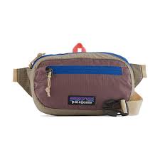 Ultralight Patagonia Black Hole Mini Hip Pack - Image 9