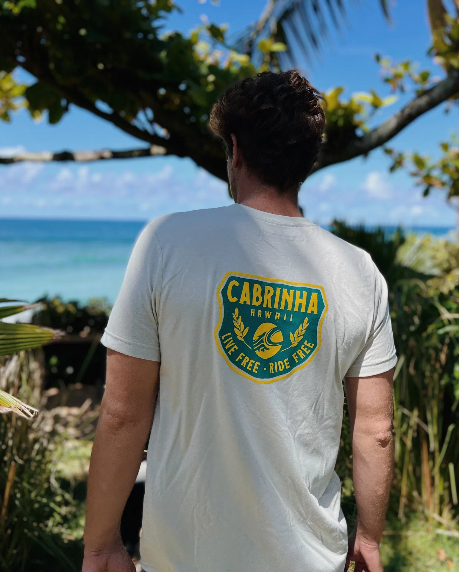 CAB BADGE T-SHIRT - Image 3